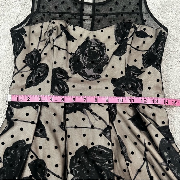 Eliza J Women’s Sz 4 Swiss Dot Floral Mesh Overlay Fit & Flare Dress Black - Picture 10 of 12